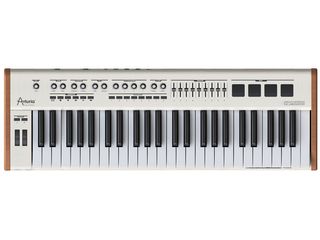Analog Experience Laboratory ships with a 49-note keyboard.