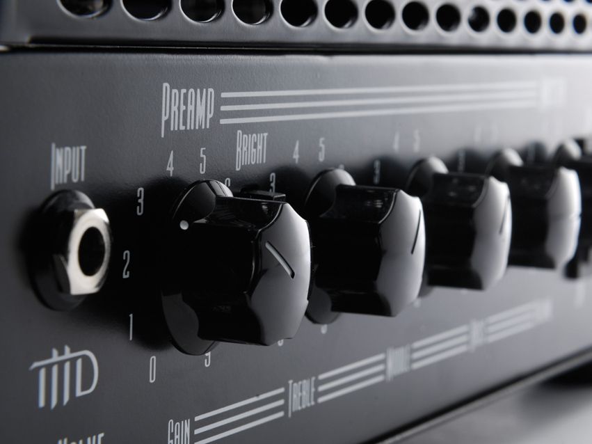 Jet City's new amp can use most popular power valves.
