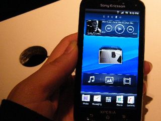 Sony ericsson xperia pro review