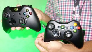 Xbox One controller vs Xbox 360 controller photos