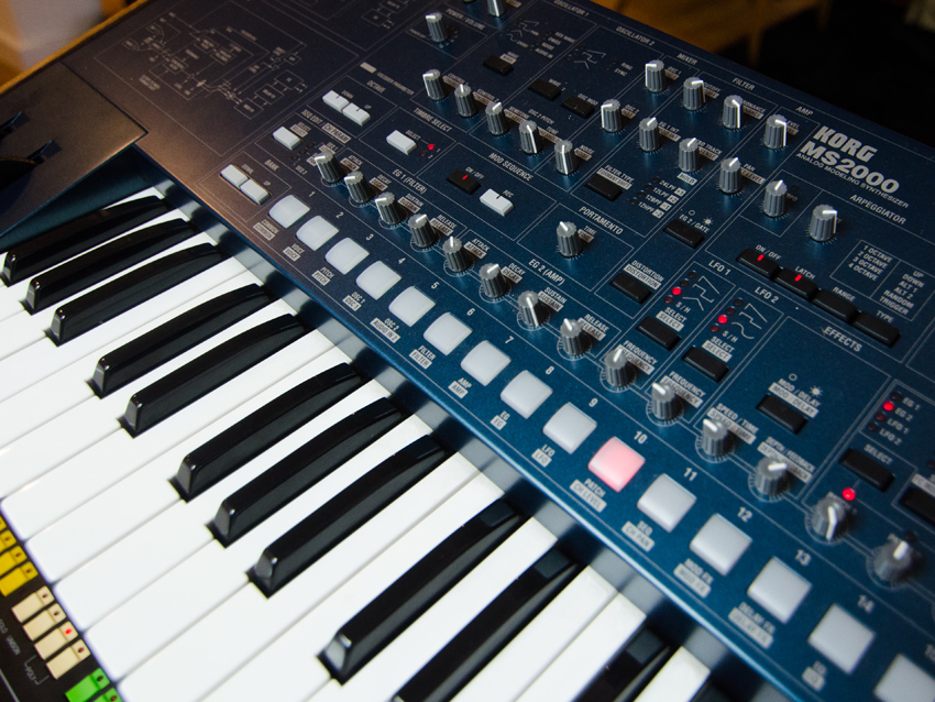 Korg MS2000