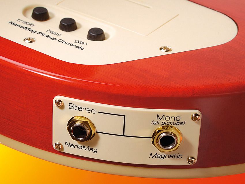 Split signals or mix them, the choice is yours