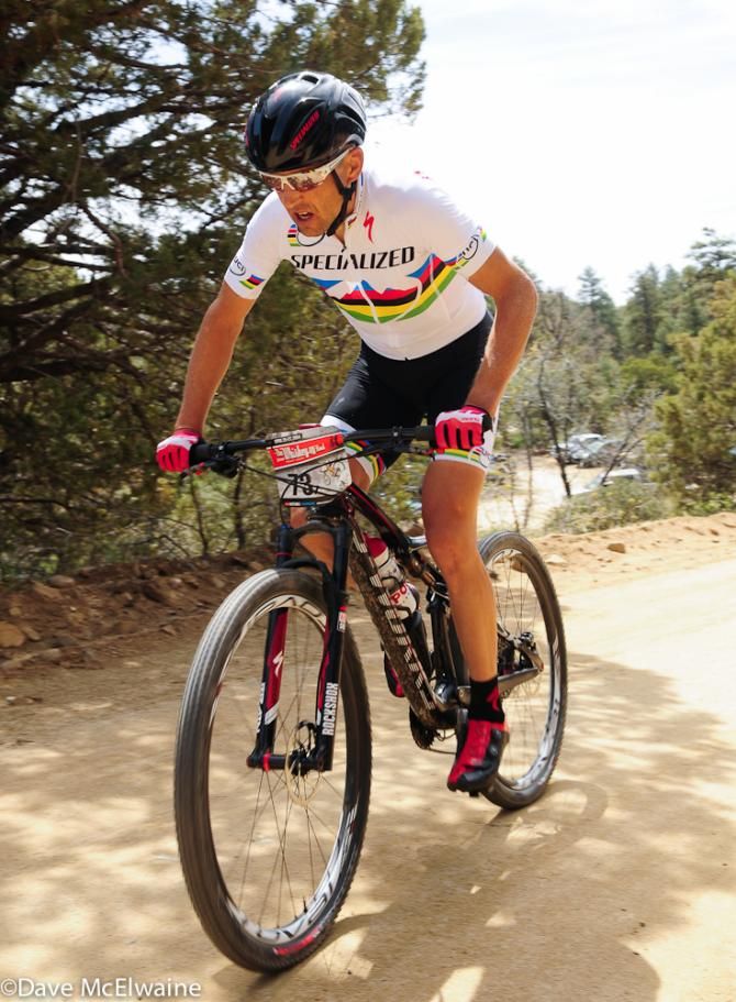 Christoph Sauser (Specialized) on his way to winning the Whiskey 50