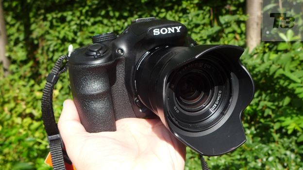 Sony Alpha A3000 review