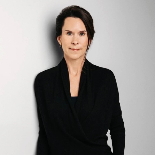 Headshot of Dorothee Junkin
