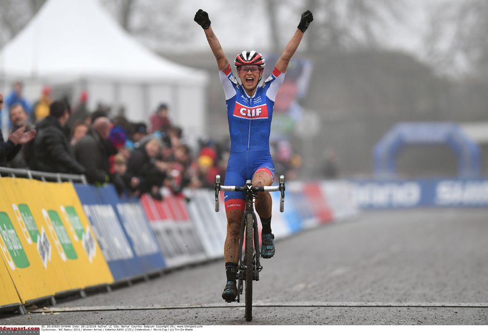Katerina Nash (Clif Pro Team) wins the women's world cup in Namur