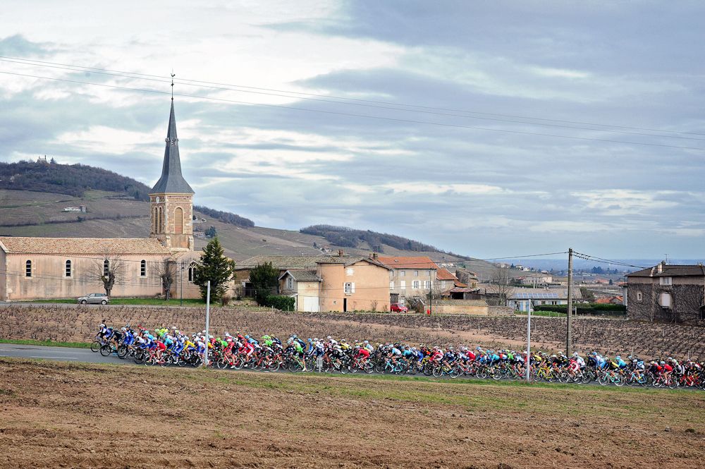 Scenery along the route of stage 5 at Paris-Nice
