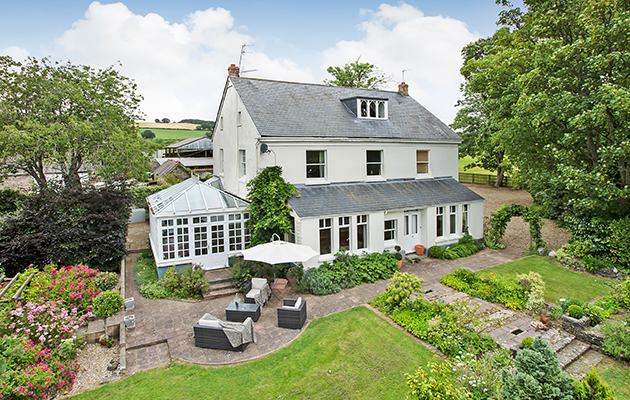 littlebradleyhouse27-04-1742__113886291_212652582