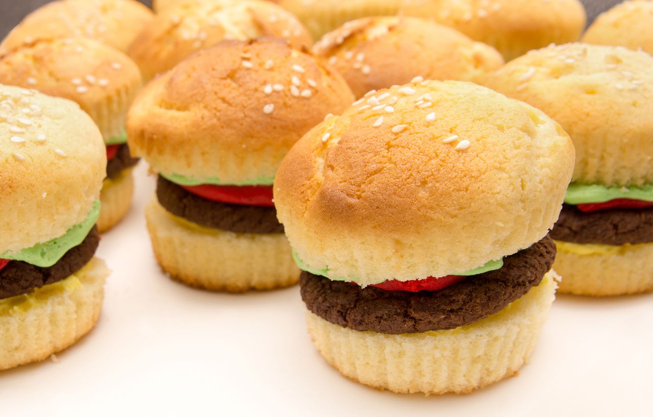 Hamburger cupcakes