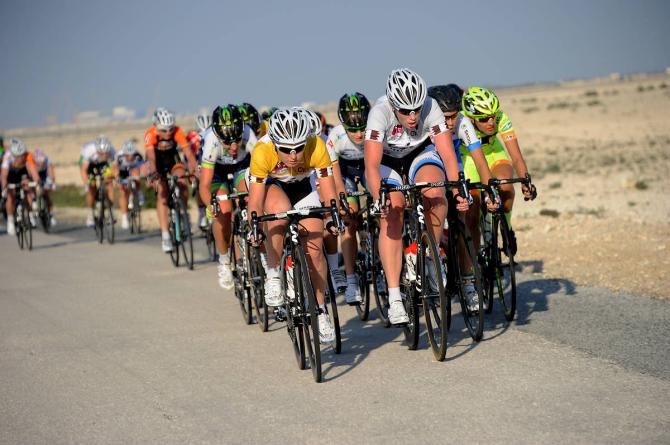 The general classification favorites made the front group