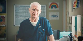 Charlie Fairhead makes a generous offer in 'Casualty.'