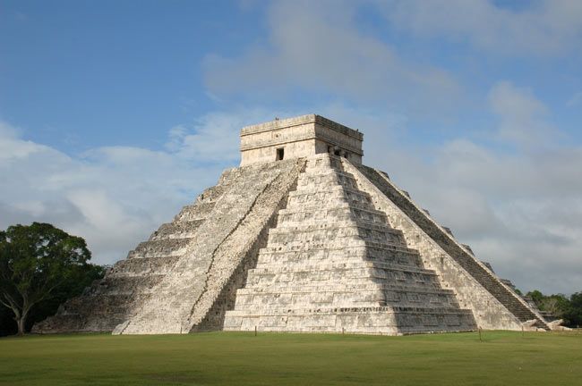 ancient mayan ruins