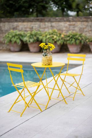 yellow bistro set from Garden Trading