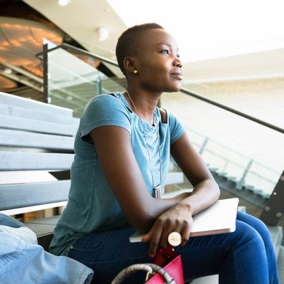 Sitting, Jewellery, Comfort, Denim, Houseplant, Lap, Portrait photography, Bench, Flowerpot, 