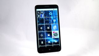 Alcatel Fierce XL with Windows 10 Mobile review