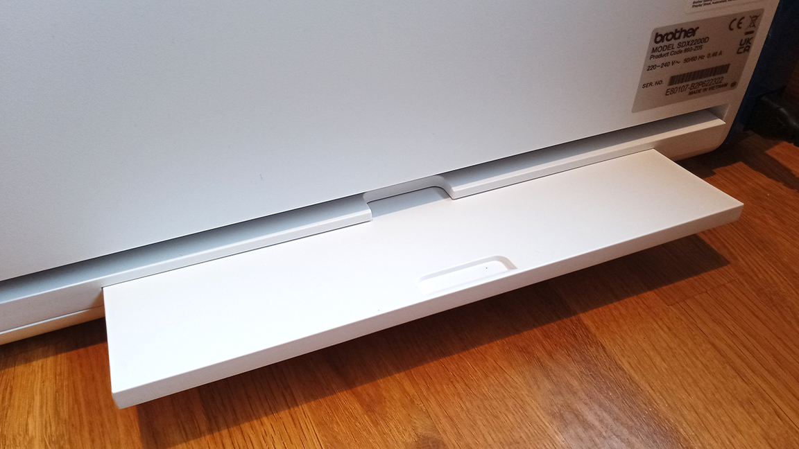 A photo of the Brother ScanNCut SDX2200 rear tray