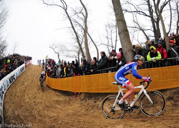 Nikki Harris (UK) having a brilliant race