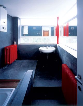 Image of Bream House bathroom