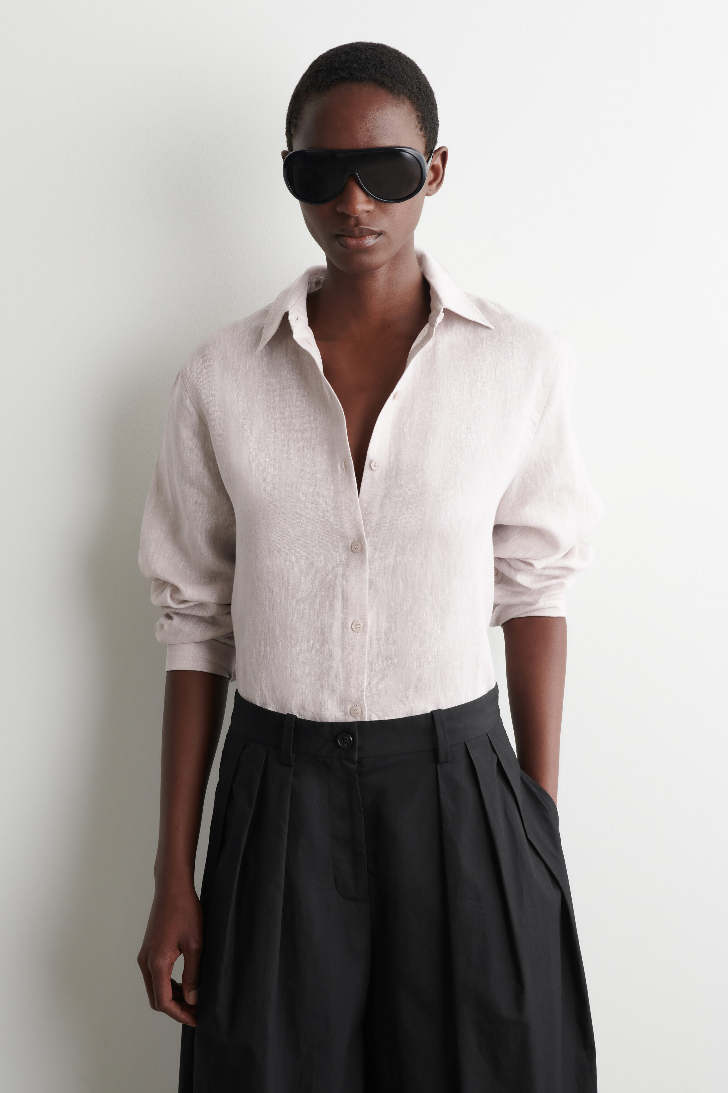 Button-Down Collar Linen Shirt