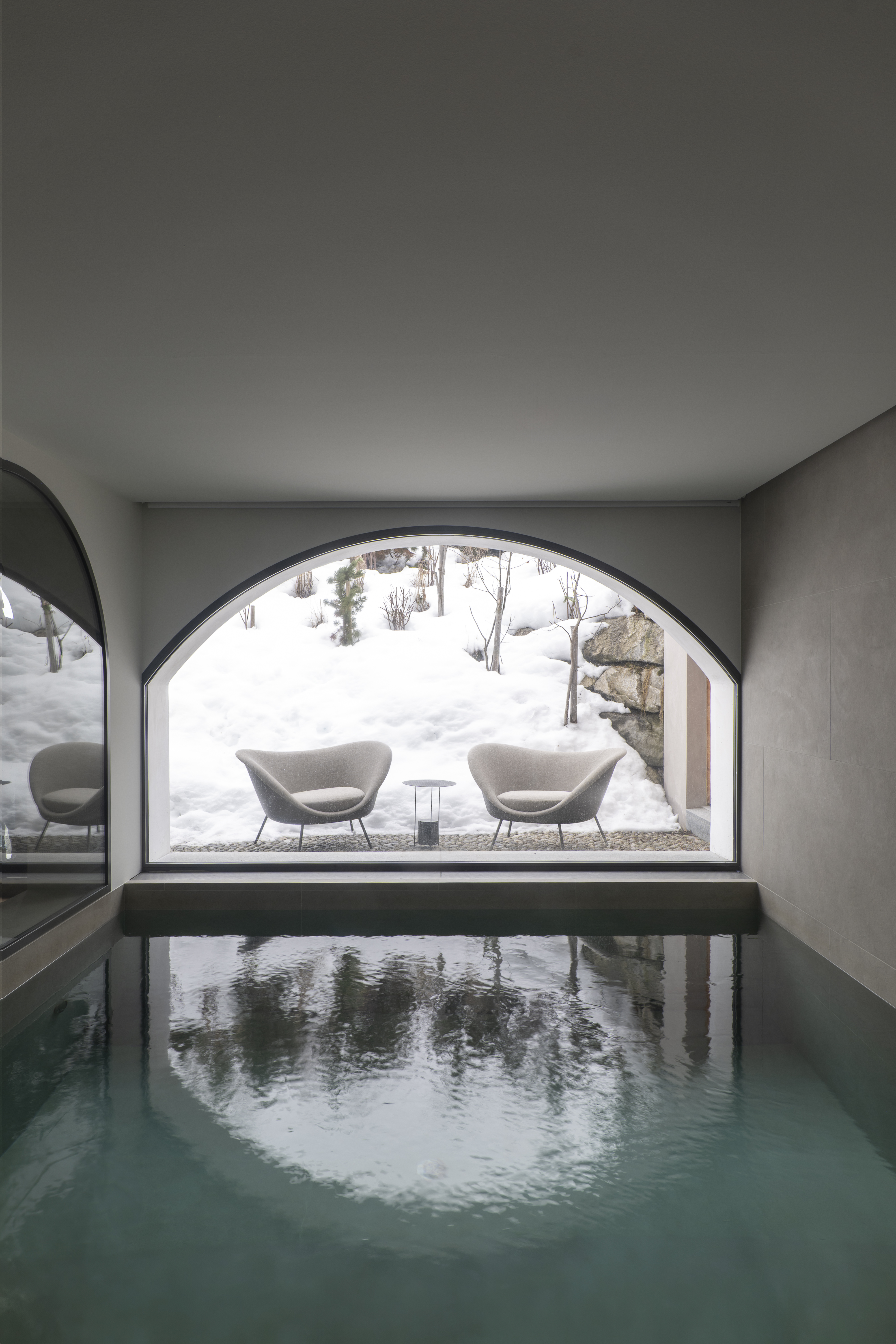 st moritz chalet furnished by Molteni&amp;amp;C