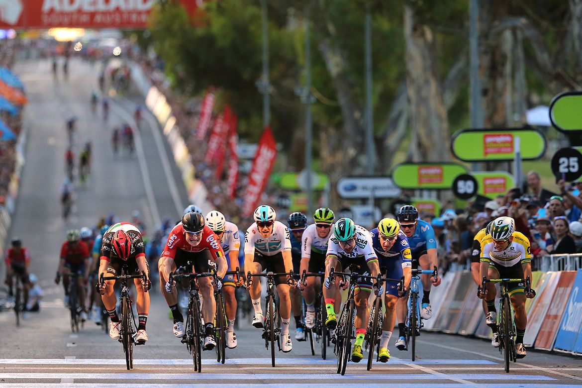 Peter Sagan (Bora-Hansgrohe) beats Andre Greipel and Caleb Ewan to the People's Choice Classic.