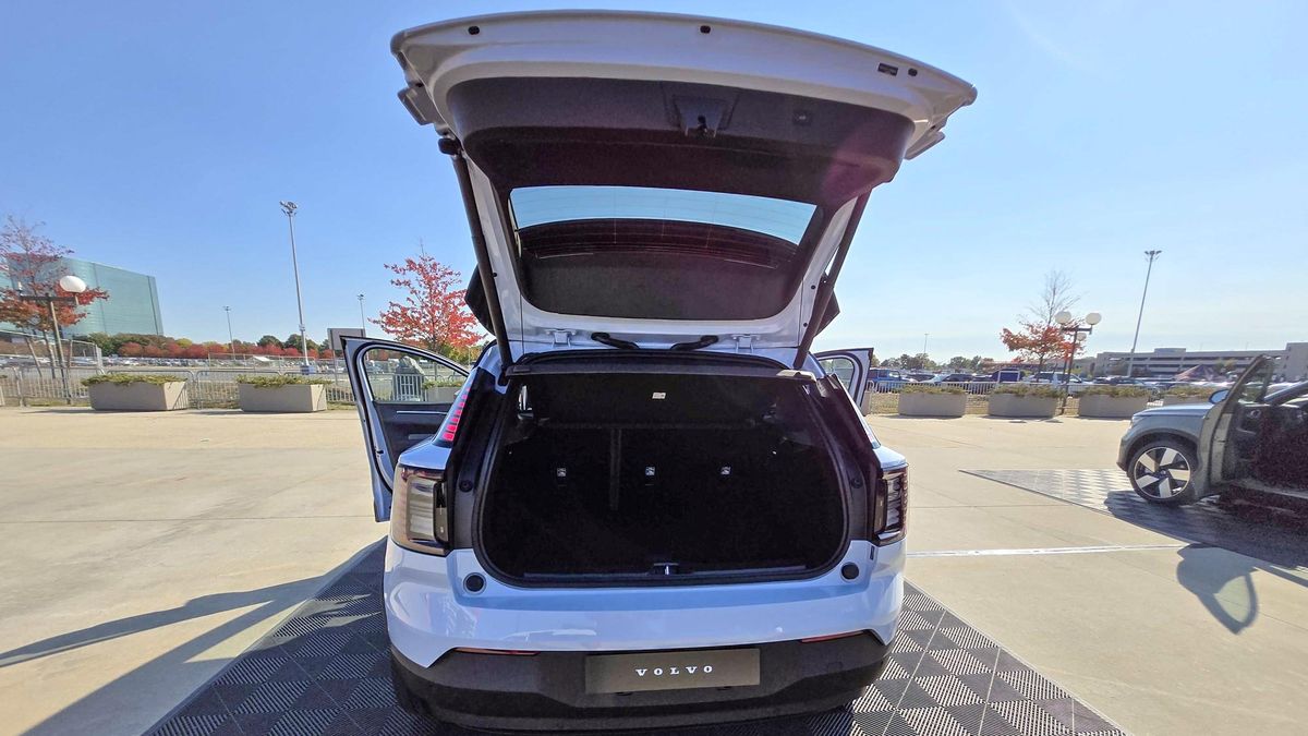 Volvo EX30 first look.