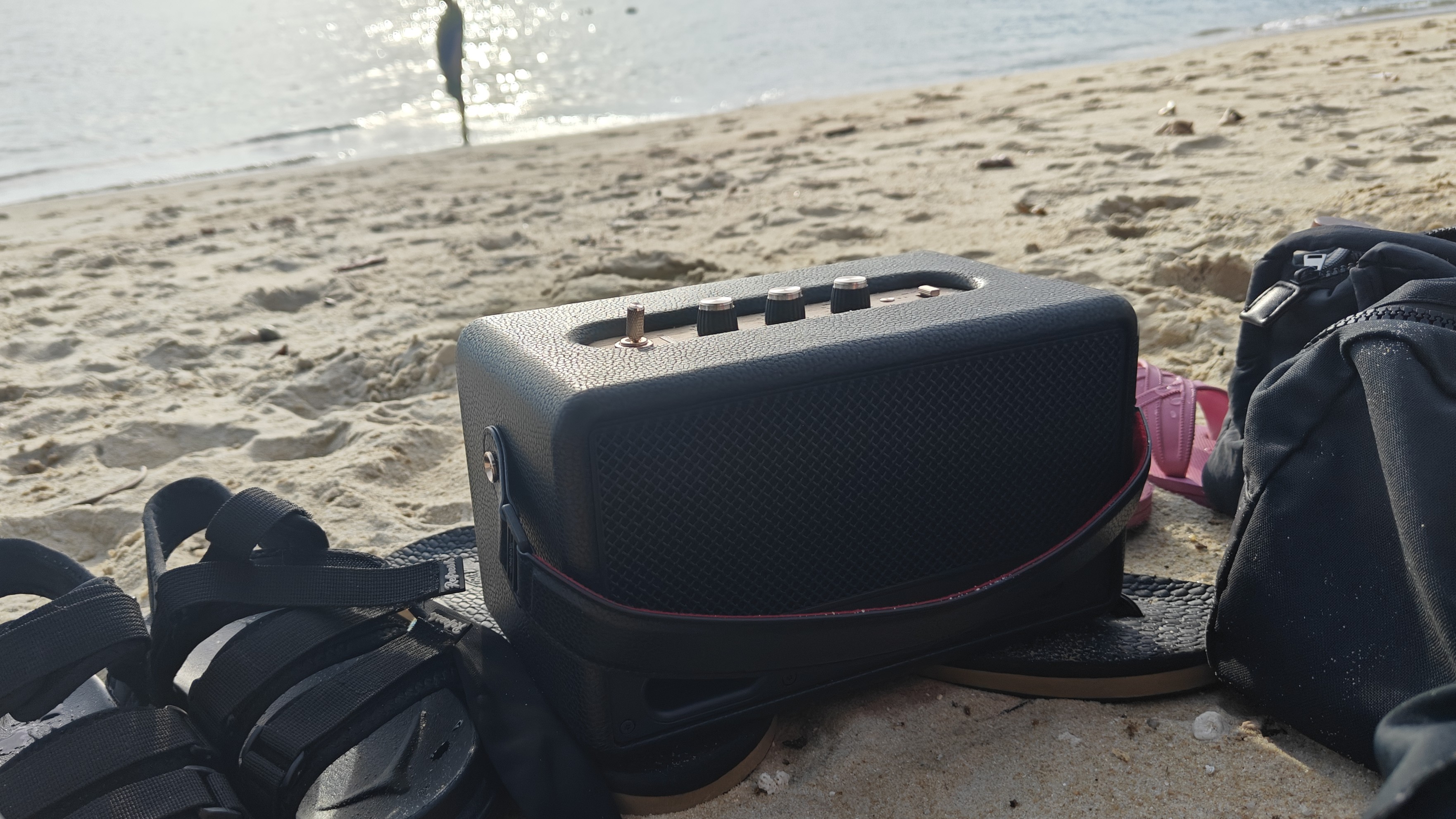 Marshall Kilburn III Bluetooth speaker