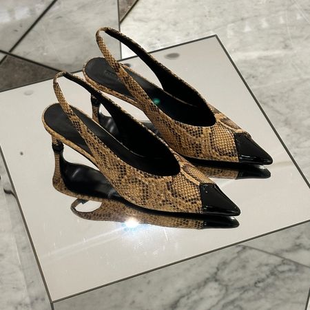 Level Shoes snakeskin slingback pumps