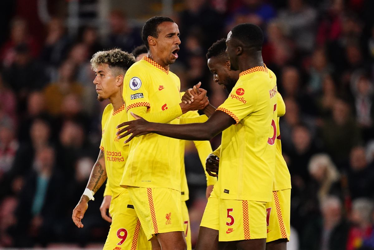 Liverpool take title race to the final day with comeback victory at Southampton