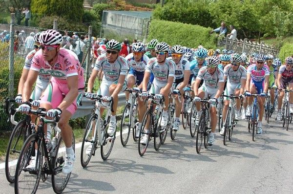 The pink jersey was not exempt from doing the work for the team.