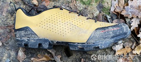 Bontrager GR2 gravel shoes