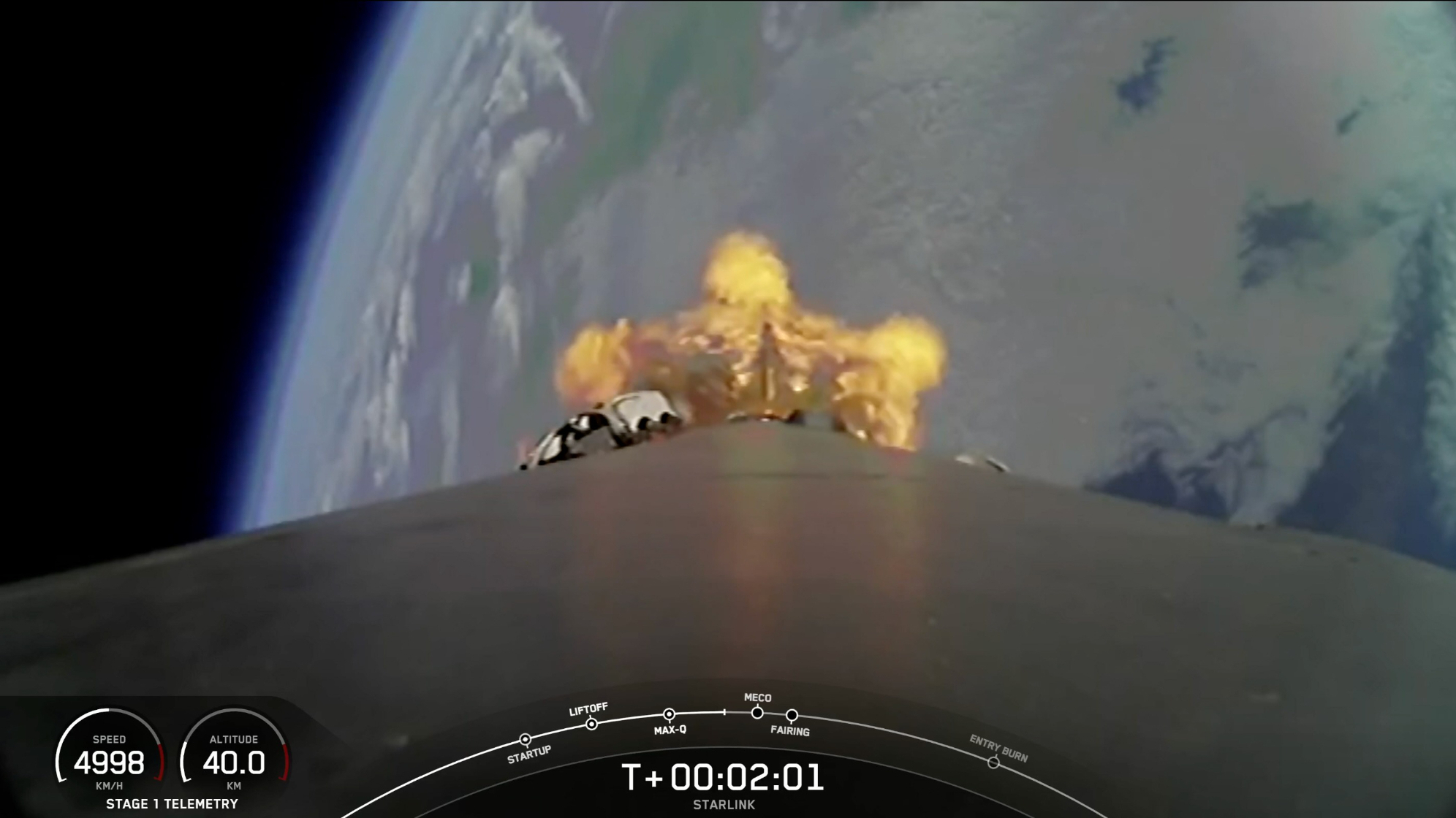 A SpaceX Falcon 9 rocket carries 26 Starlink satellites to orbit from California on May 16, 2025.
