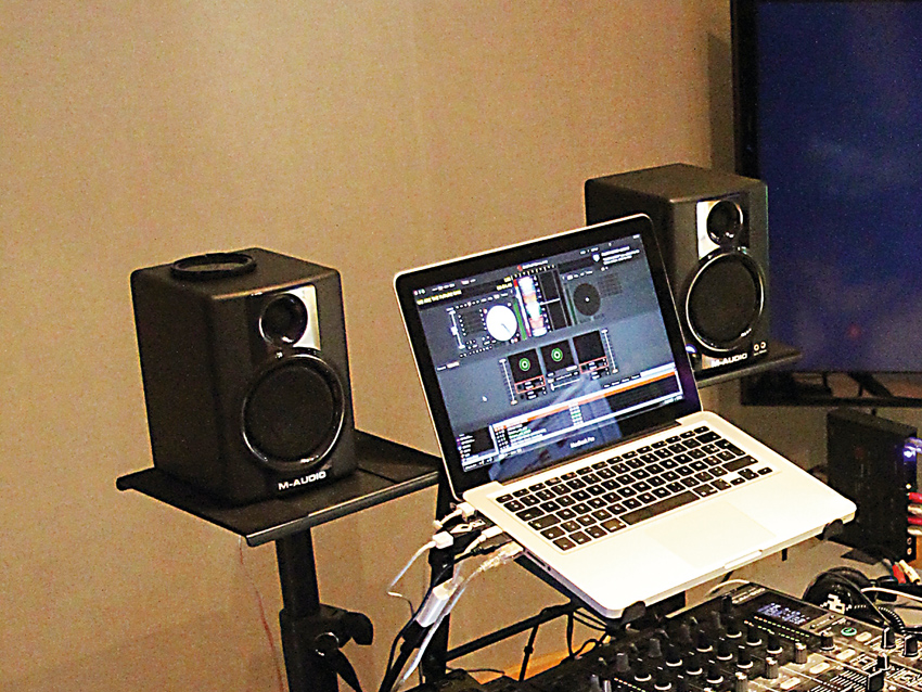 Custom Serato Scratch Live setup