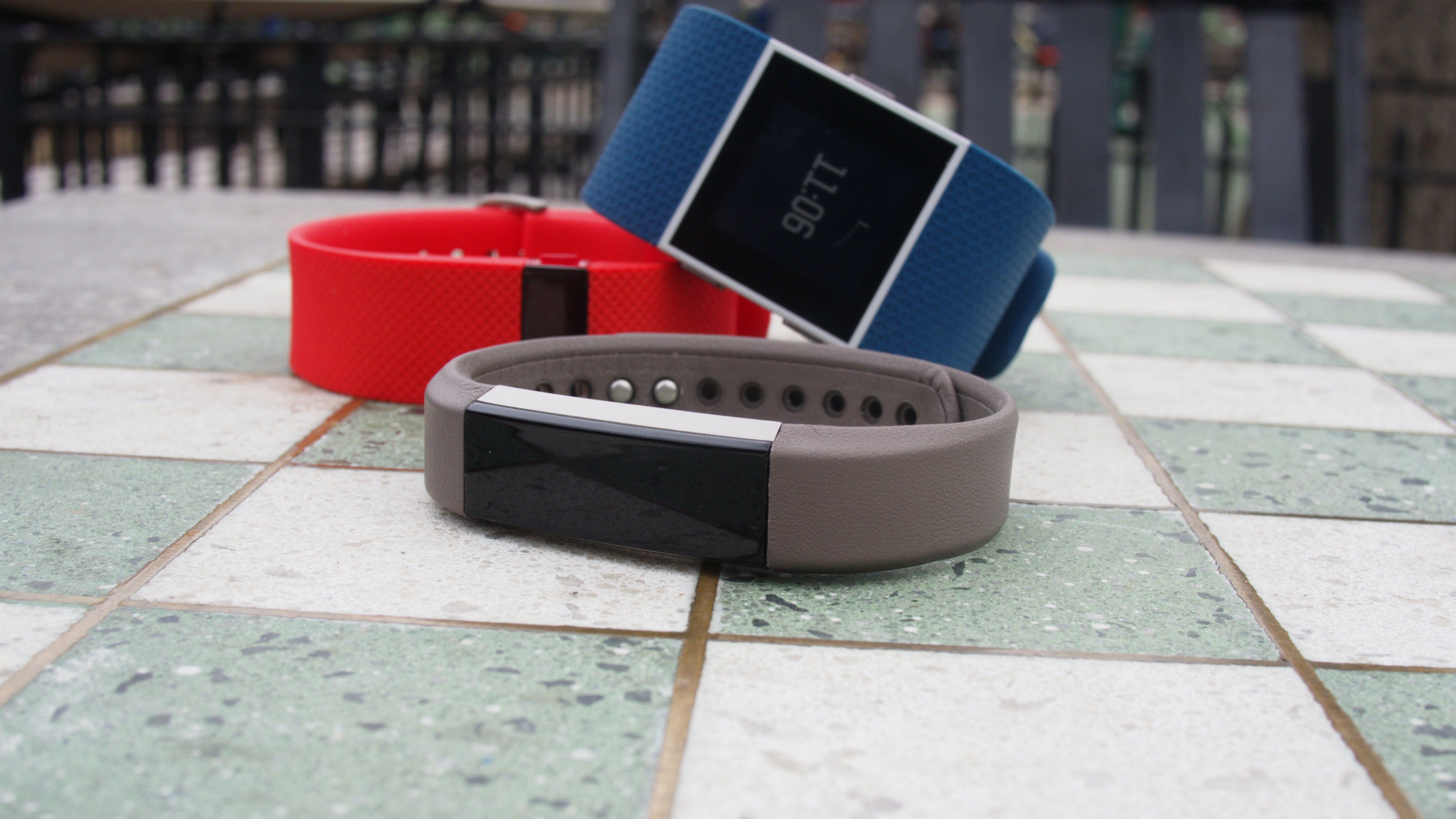 fitbit alta dead