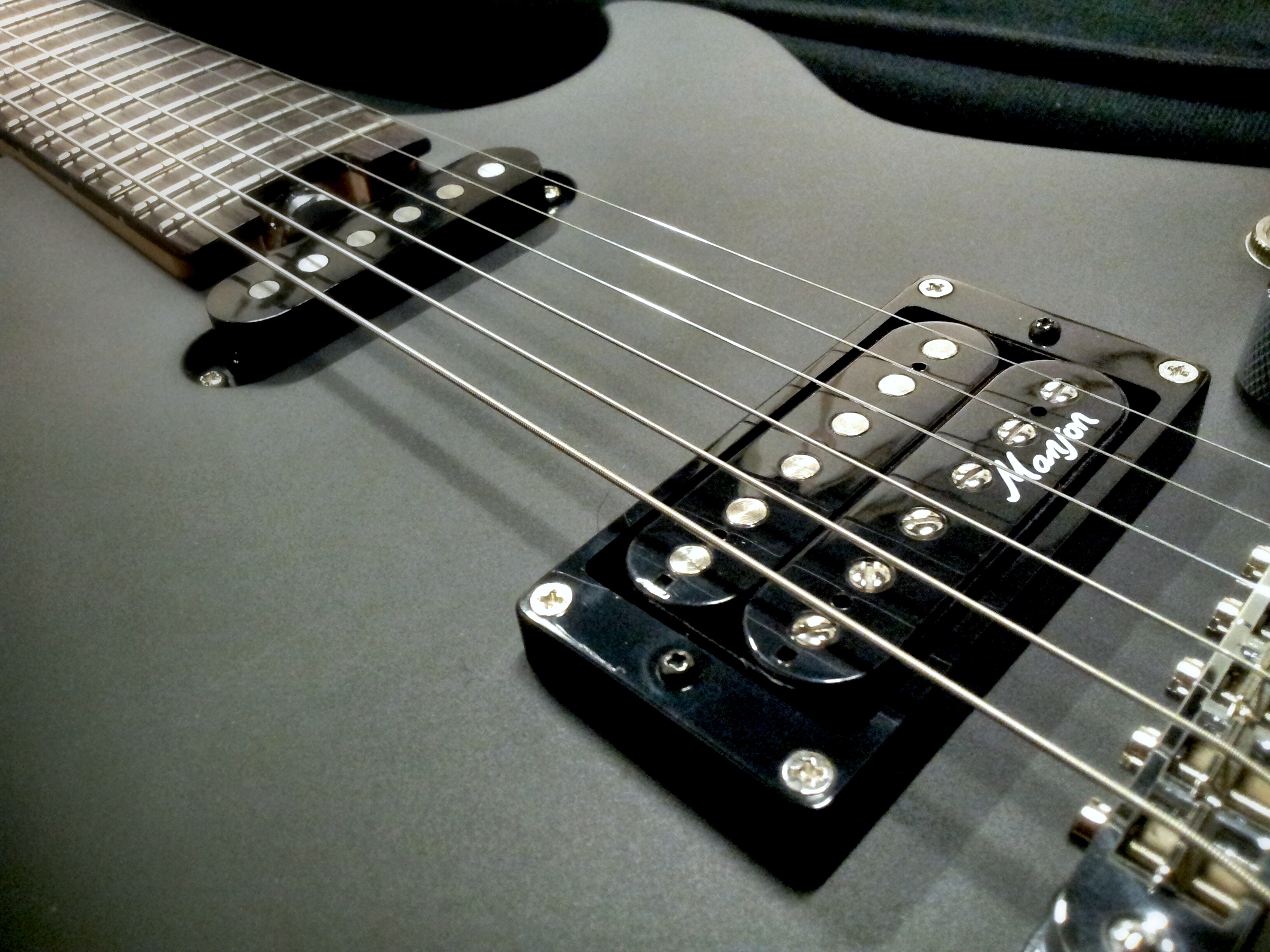 Cort Manson MBC-1 Matthew Bellamy Signature