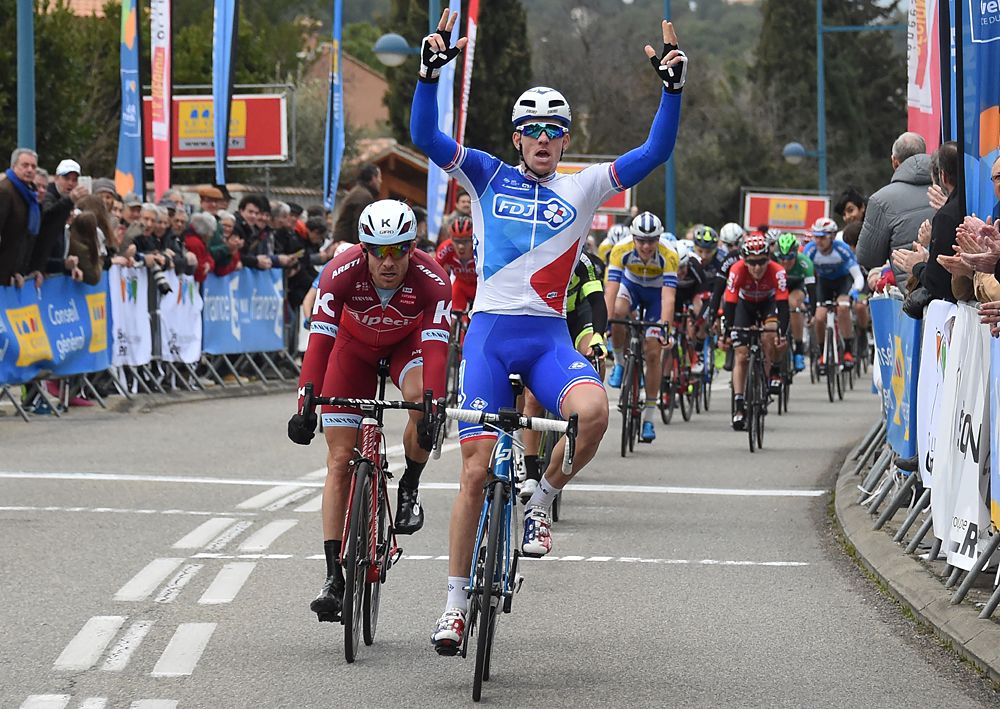 Arnaud D&eacute;mare (FDJ) takes the sprint