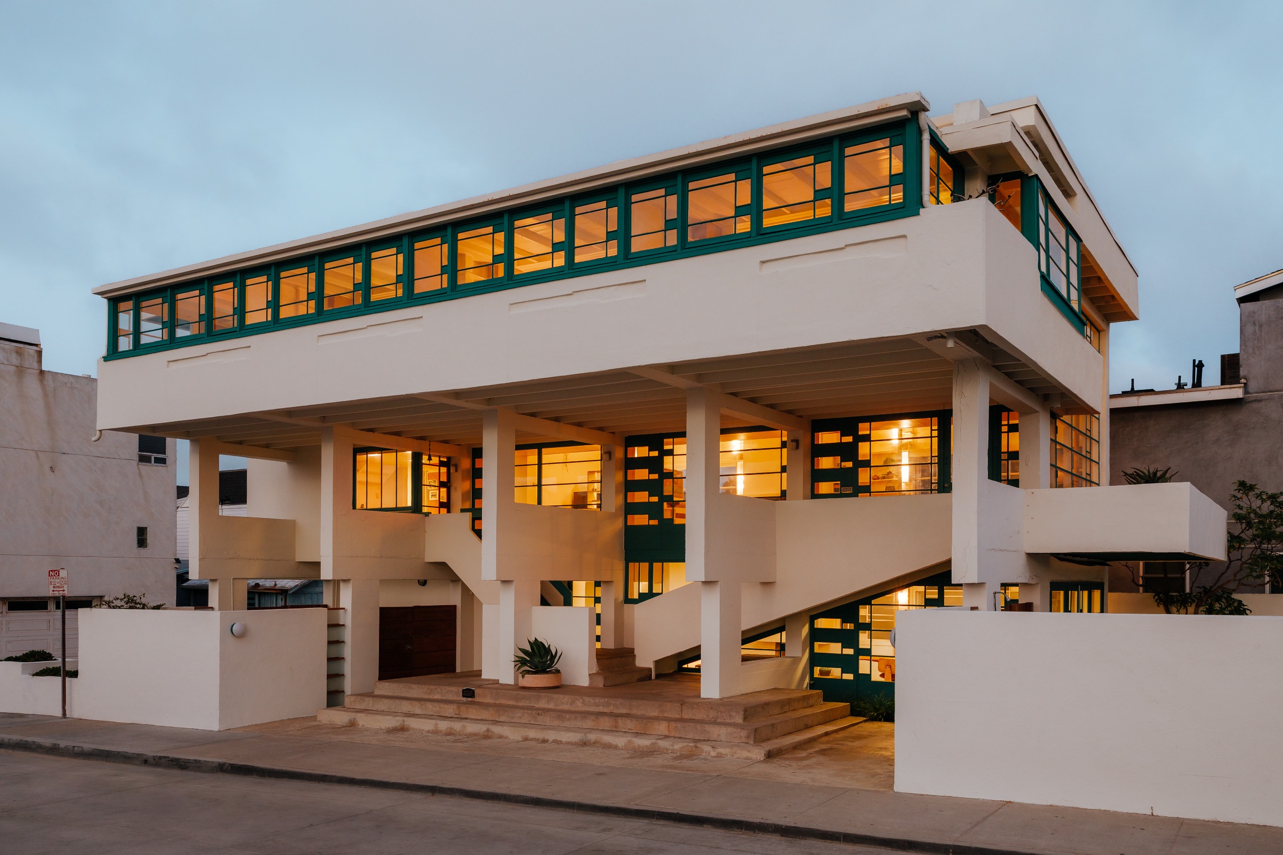 Lovell Beach House, 1926, R.M.Schindler