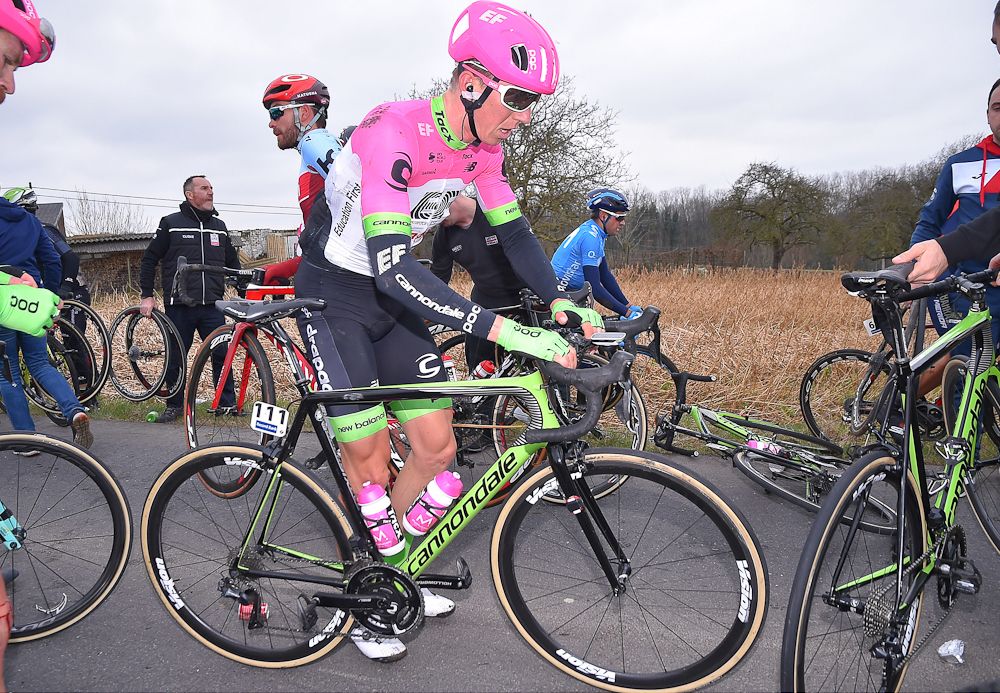 Sep Vanmarcke gets back on his bike after being involved in a big crash during E3 Harelbeke