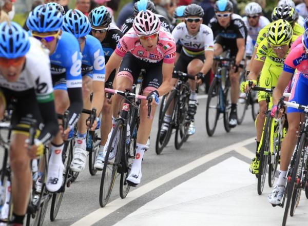 Race leader Ryder Hesjedal is flanked by his Garmin-Barracuda teammates