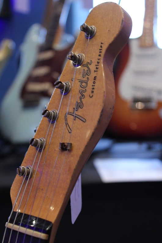 Masterbuilt Heavy Relic Olympic White Custom Telecaster (headstock)