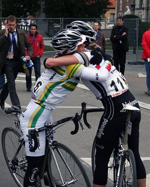 Judith Arndt and team-mate