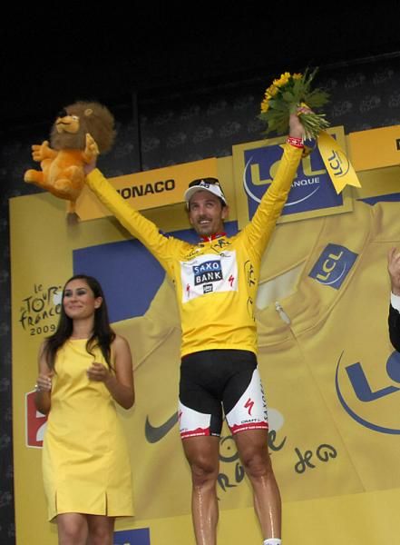 Fabian Cancellara (Team Saxo Bank) in the leader's yellow jersey.
