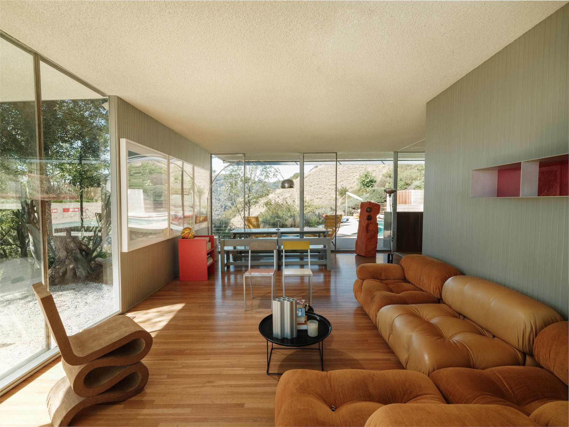 richard neutra's sale house, a modernist landmark for sale in los angeles