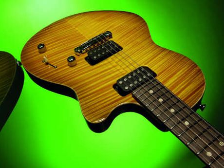 ギター Tom Anderson Atom c676c5bc4f2f09815745b6a813fe9e