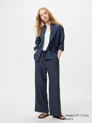 c67wrBeeWEDAyb8FDiqYTK-320-80 أقسم بنطلون الكتان الأنيق في Uniqlo - شوب هنا