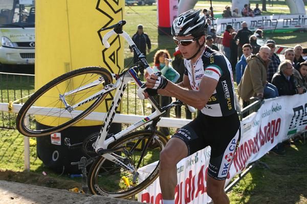 Enrico Franzoi on the run-up