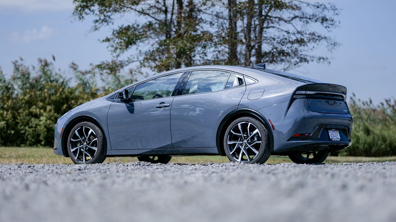 2025 Toyota Prius Plug-In Hybrid test drive.