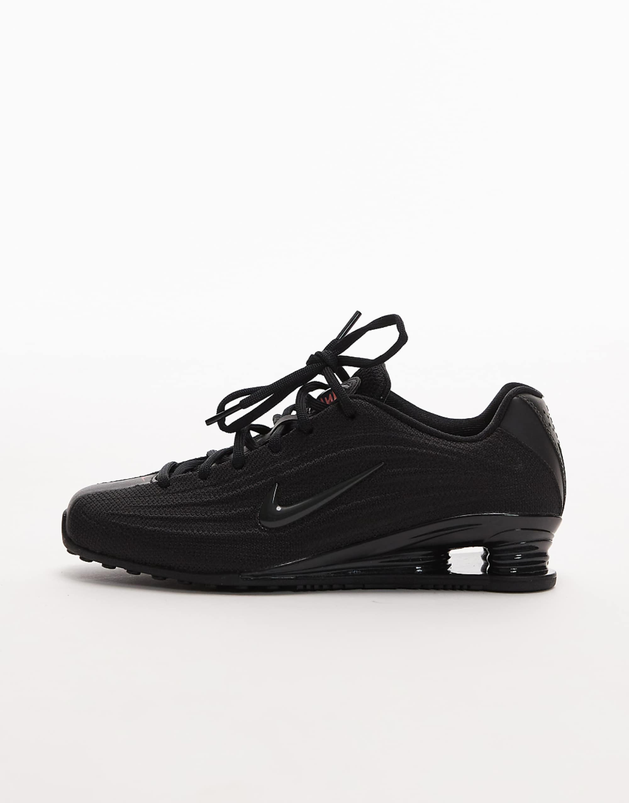 Nike Shox Z Trainers in Black