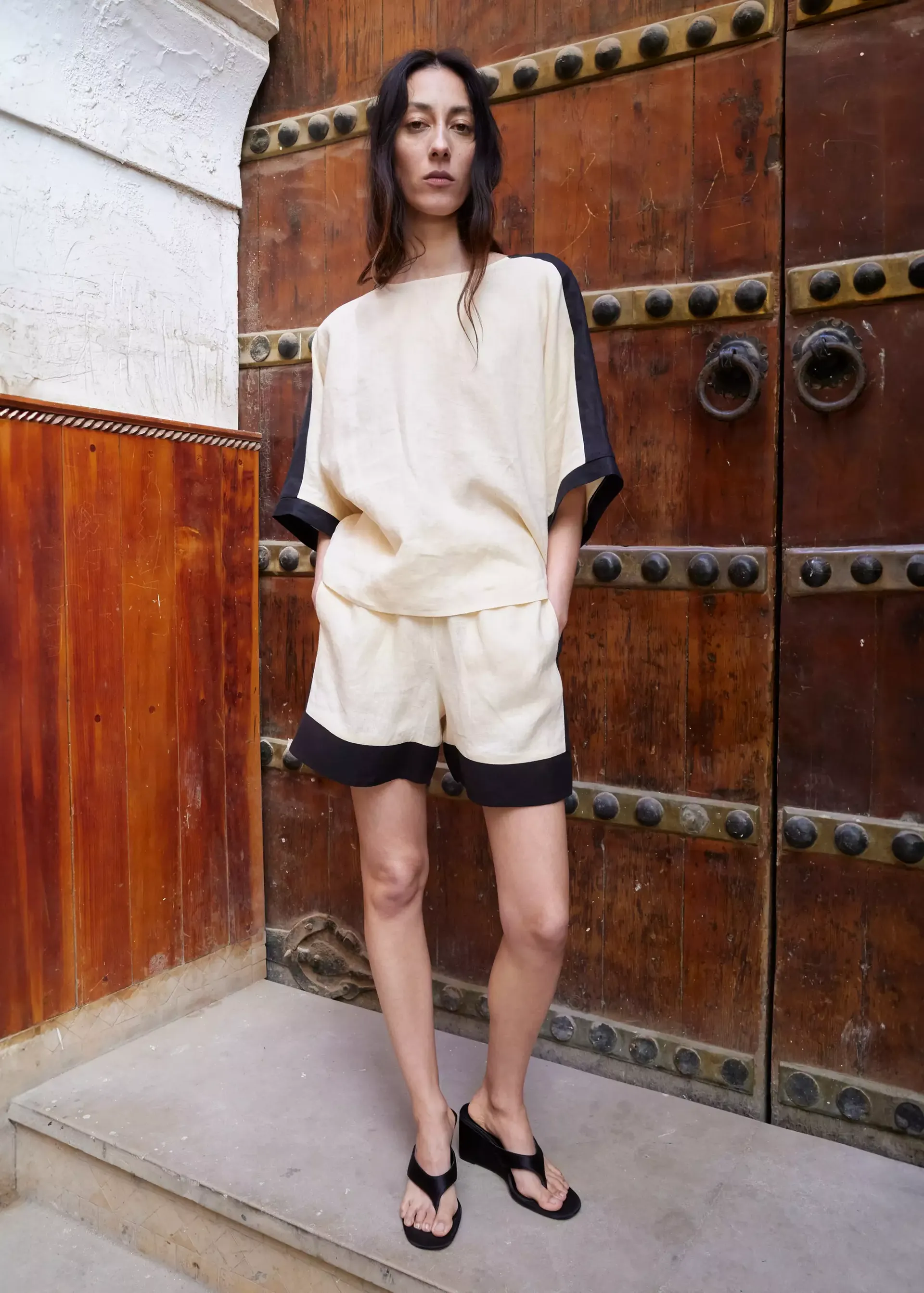 Linen Shorts With Contrasting Stripes - Women | Mango Usa