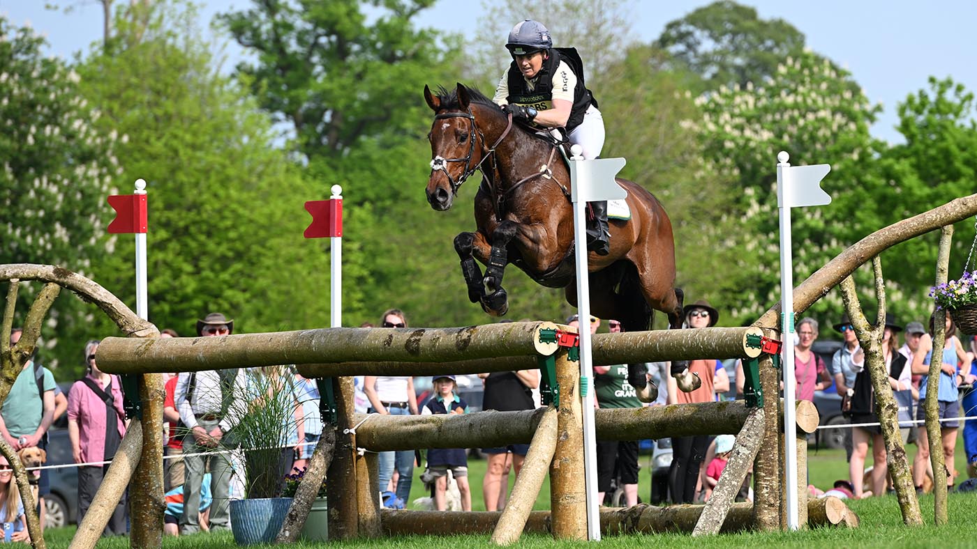 Pippa Funnell_MCS Maverick_BAD_PN24_138955